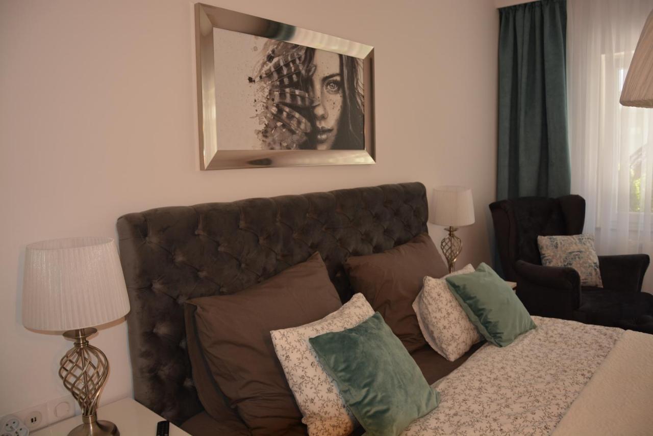 Apartament Na Lesnej ポビエロボ エクステリア 写真