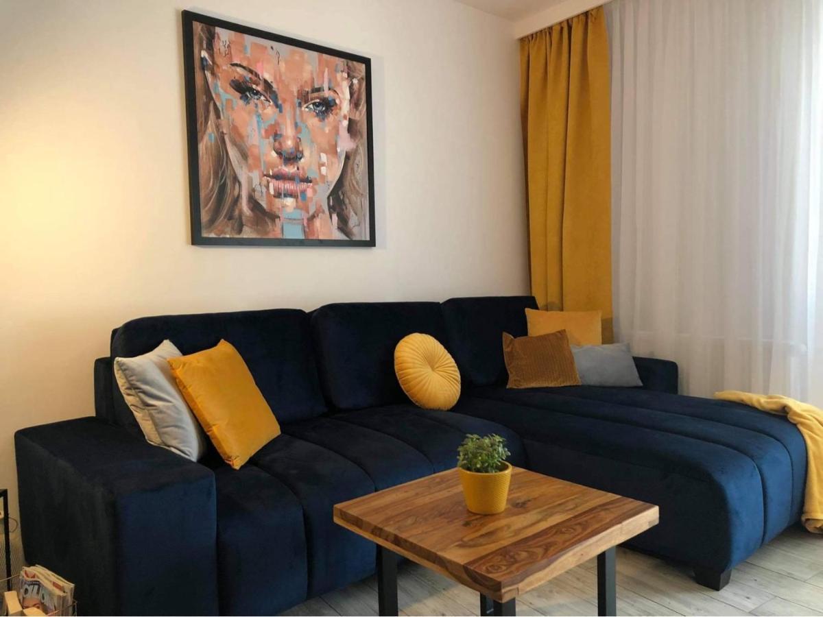 Apartament Na Lesnej ポビエロボ エクステリア 写真