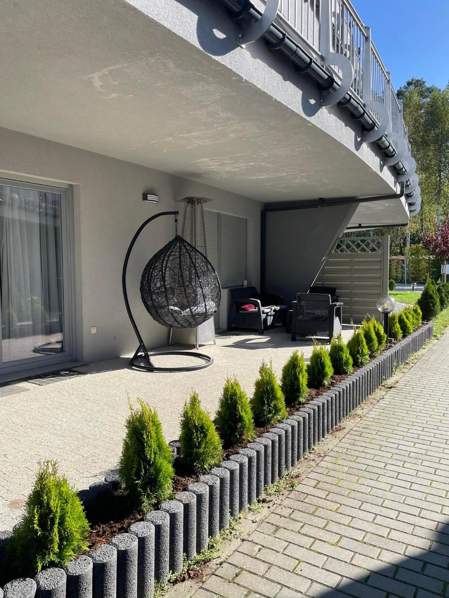 Apartament Na Lesnej ポビエロボ エクステリア 写真